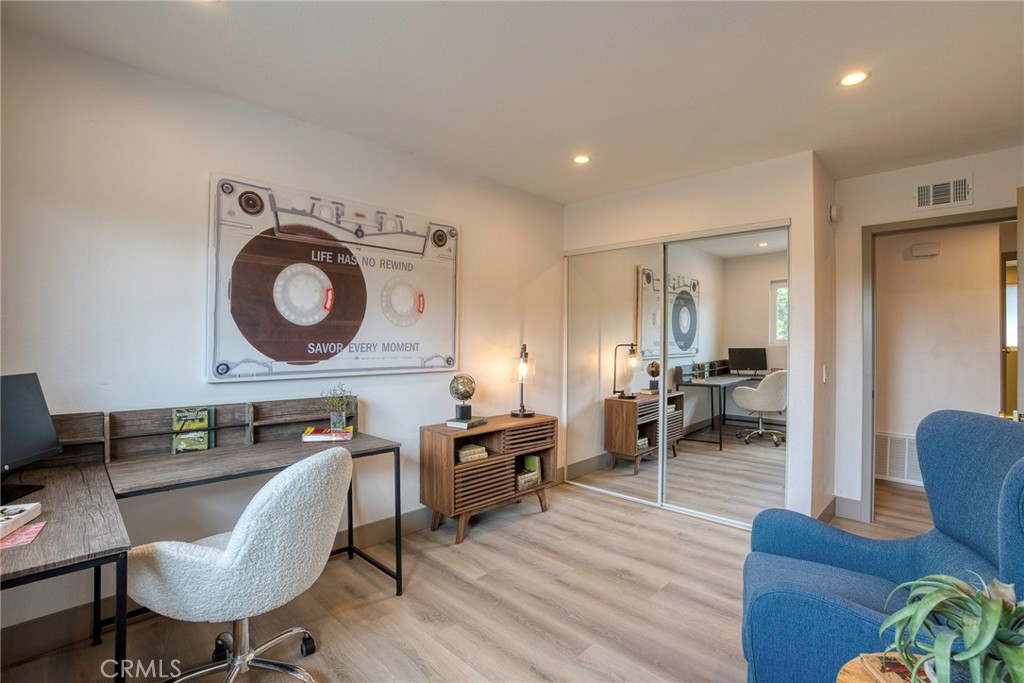 25112 Northrup Drive
