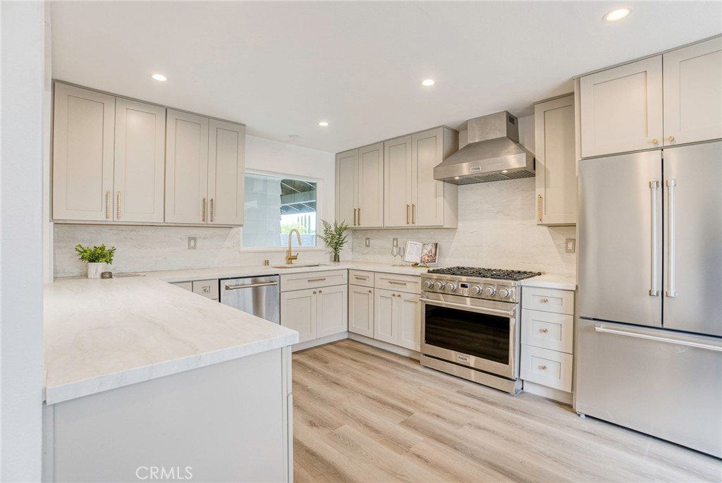 25112 Northrup Drive