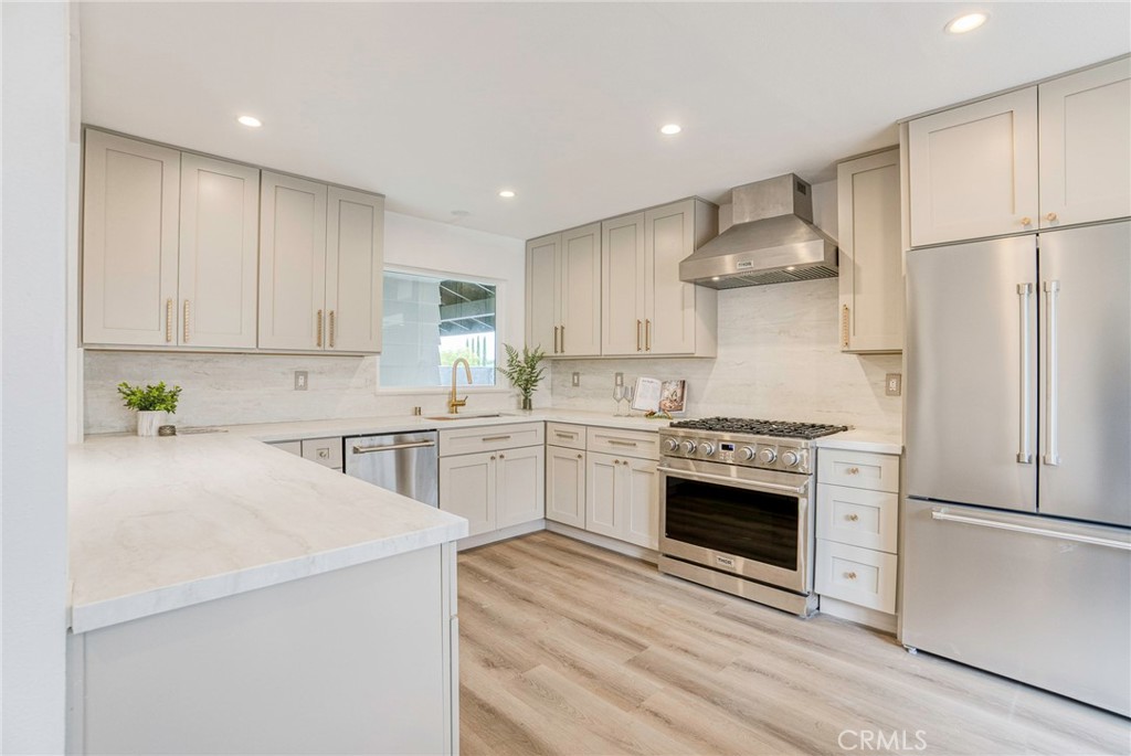 25112 Northrup Drive