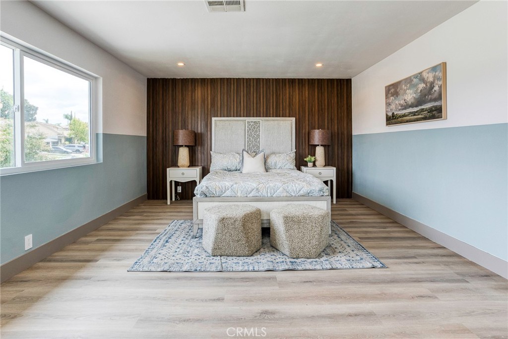 25112 Northrup Drive