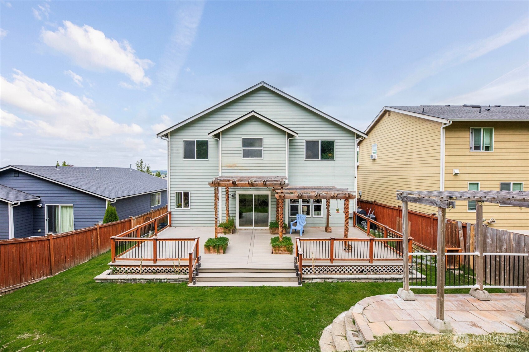 7604 88th Place NE