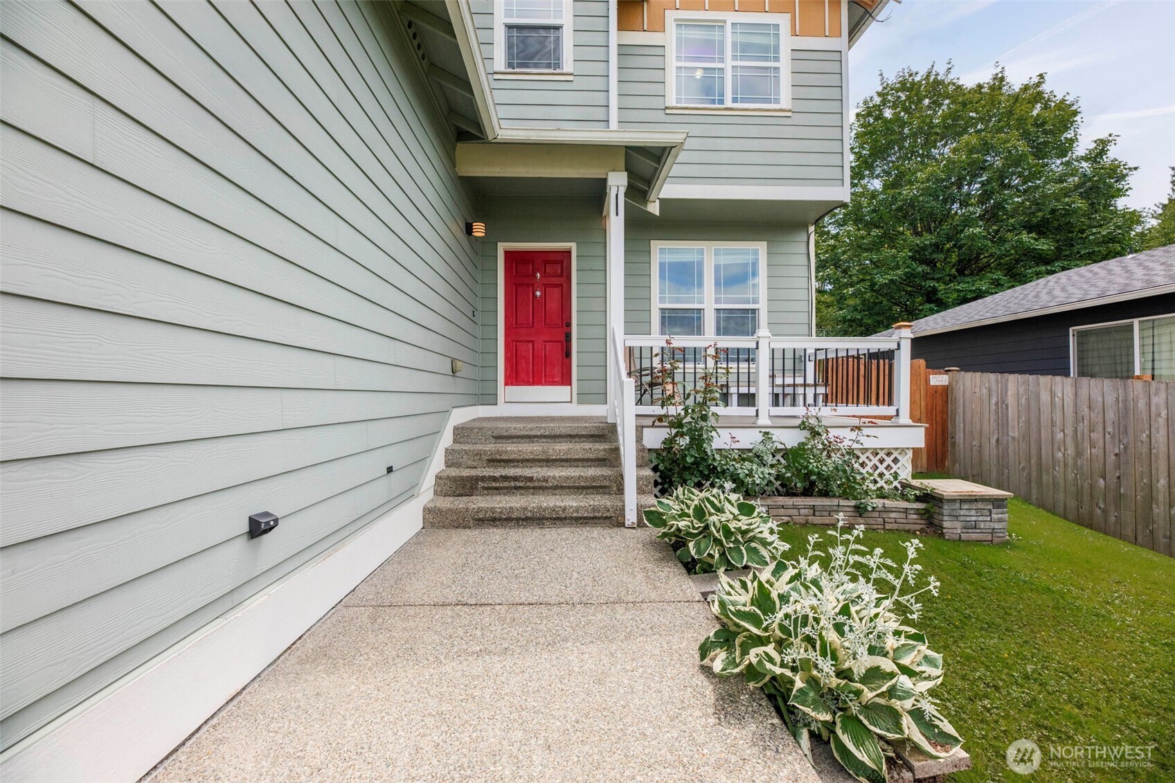 7604 88th Place NE