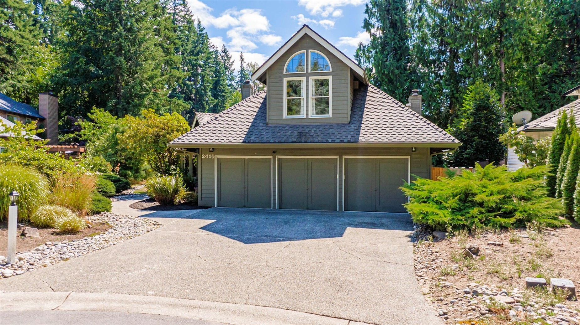 2410 223rd Place NE