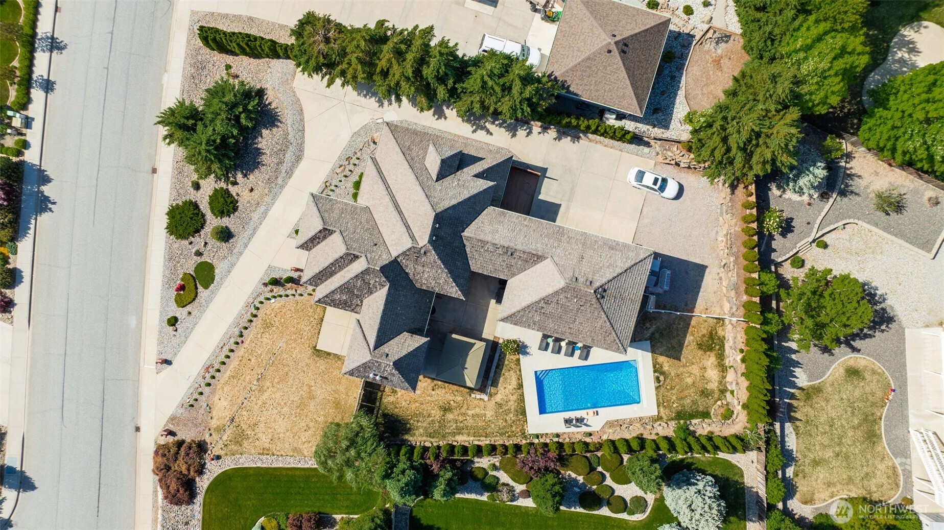 2330 Fancher Heights Boulevard