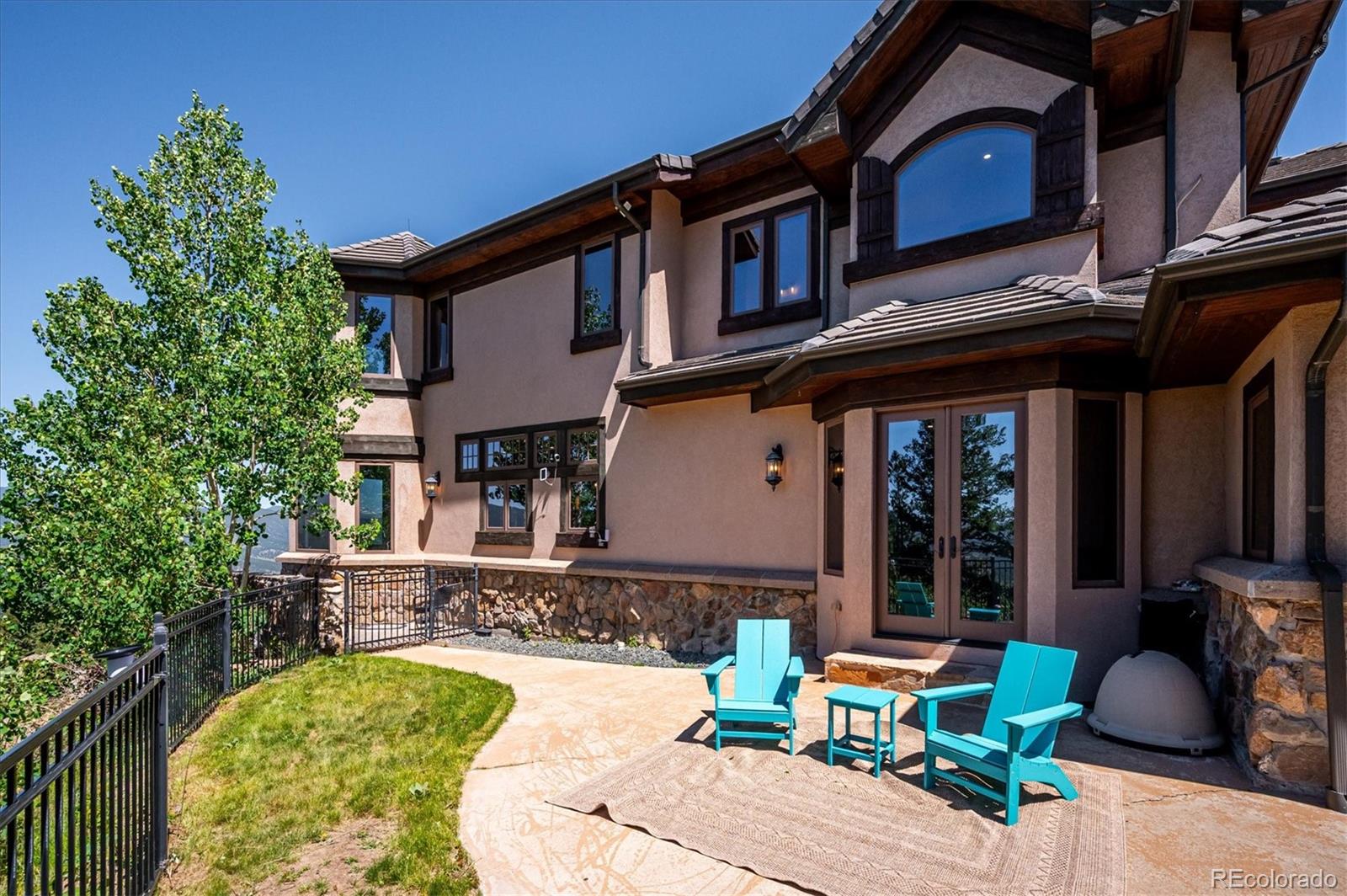 4796 Bear Mountain Drive