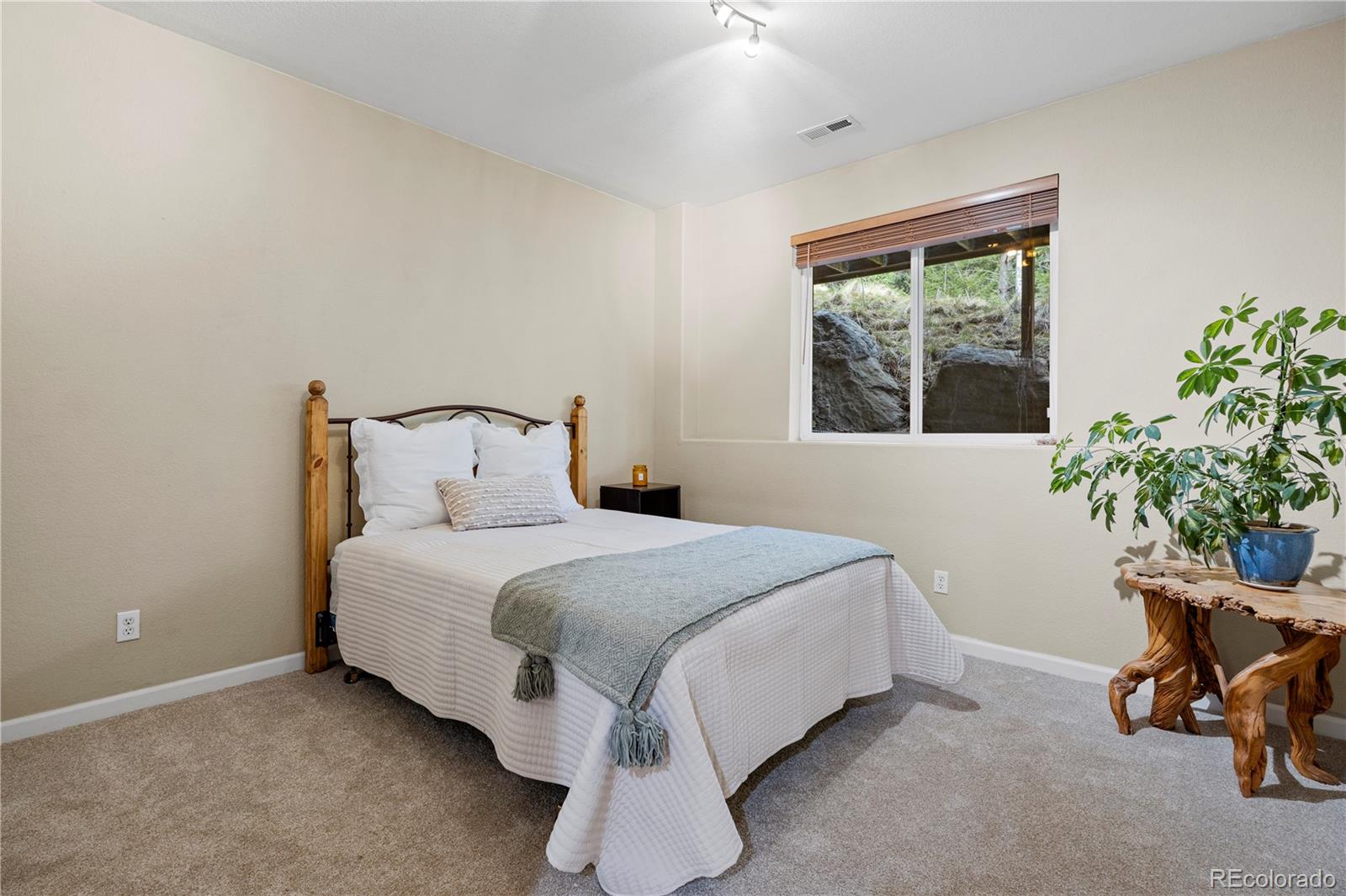 385 Snyder Mountain Road