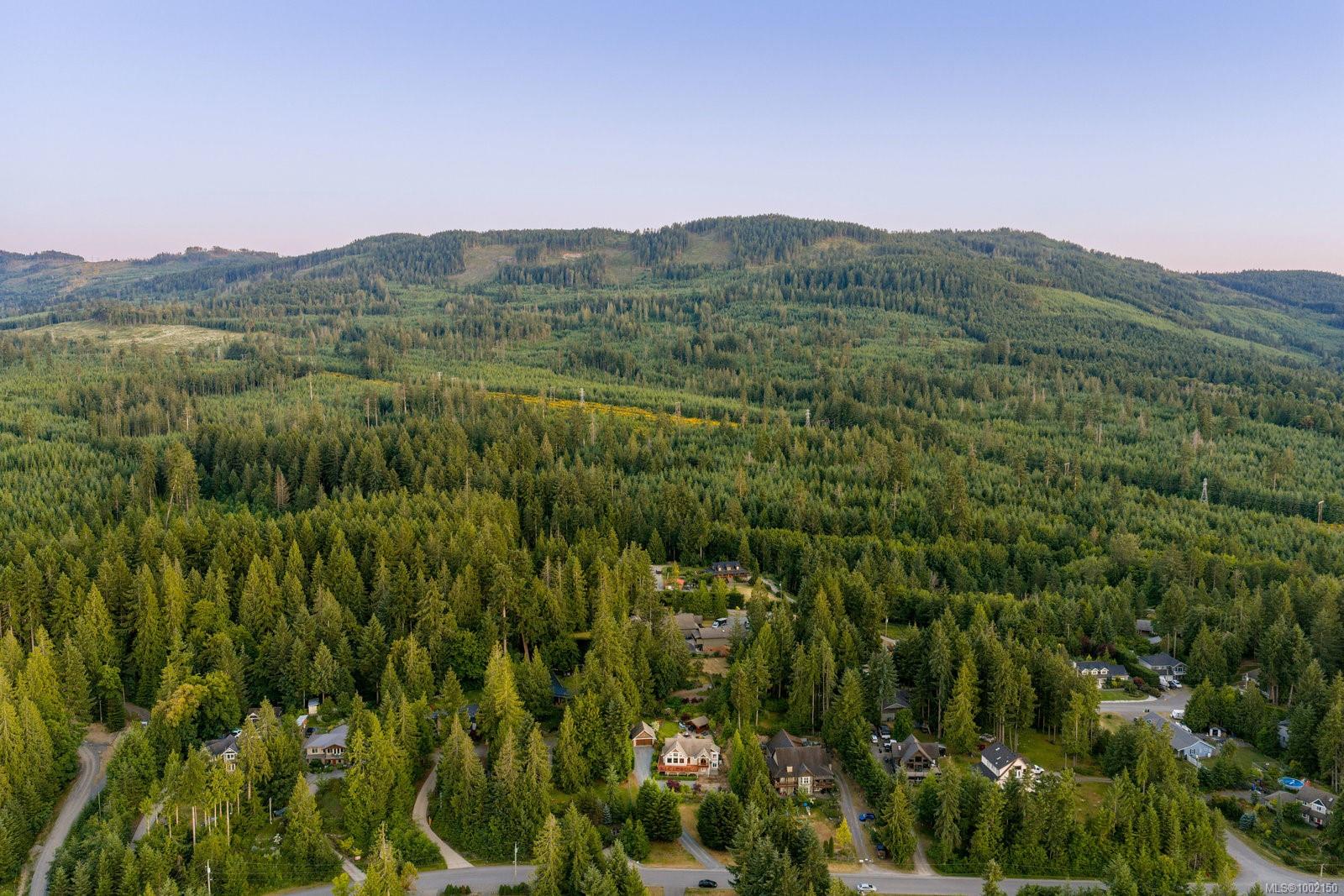 1114 Fern Ridge Dr