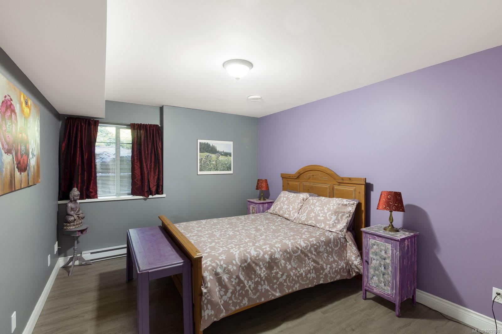 1114 Fern Ridge Dr