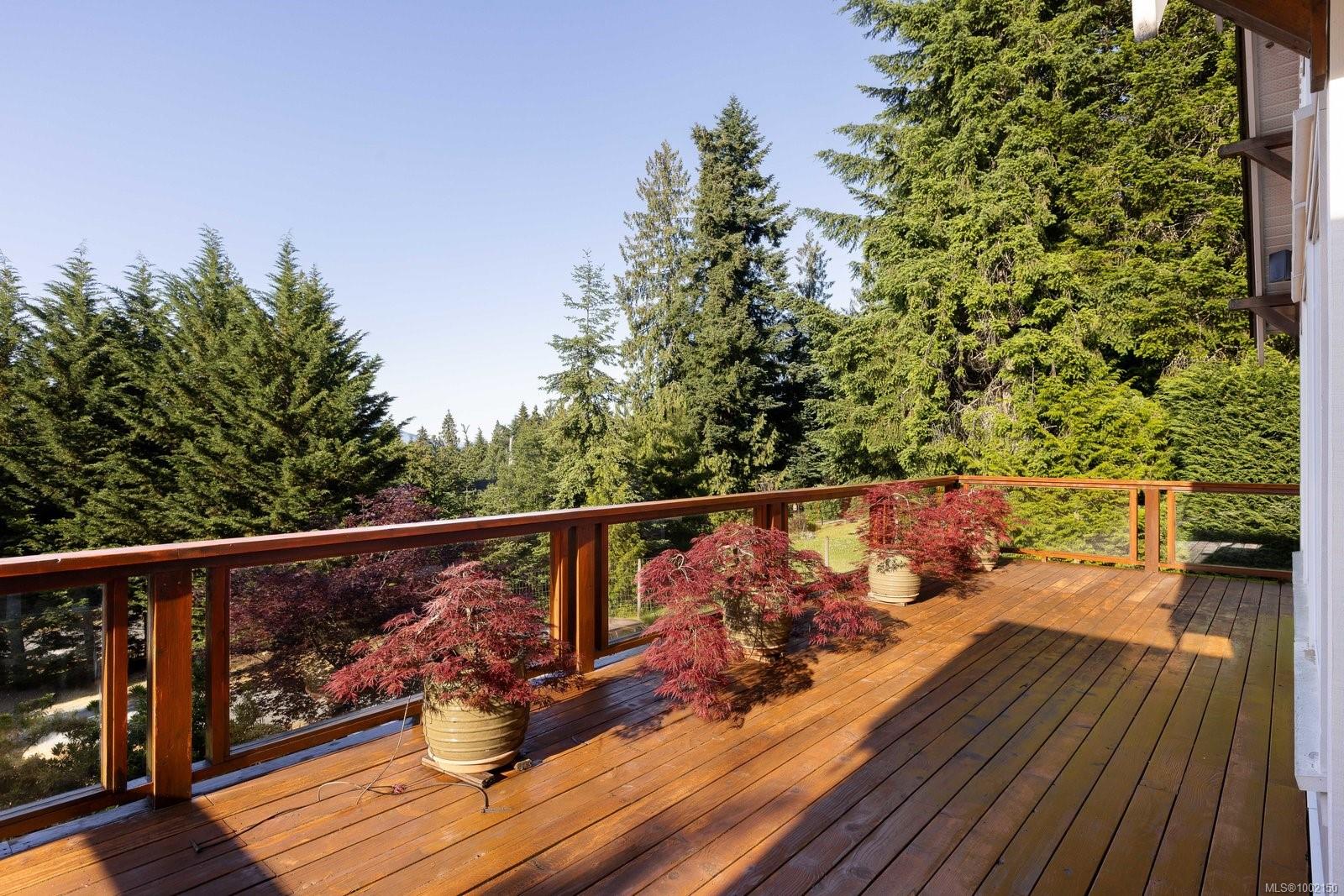 1114 Fern Ridge Dr