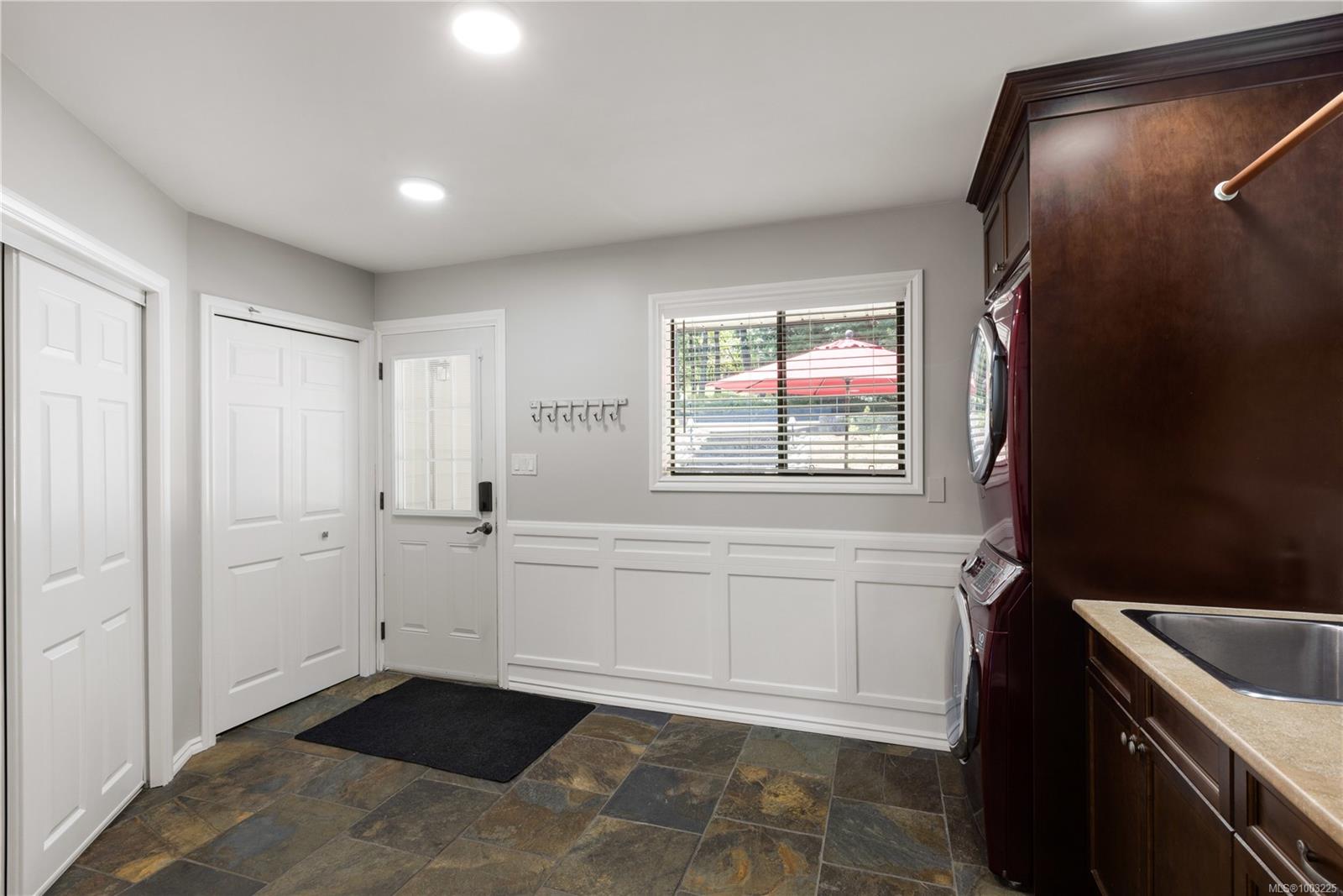 3428 Juriet Rd