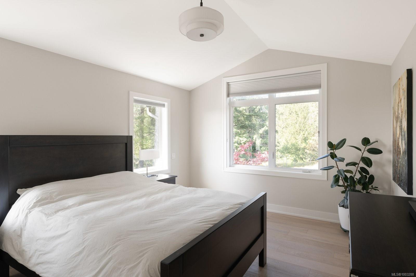 5335 Basinview Hts
