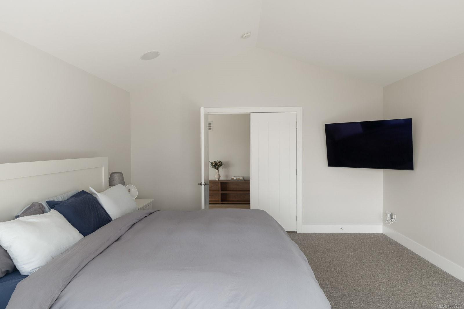 5335 Basinview Hts
