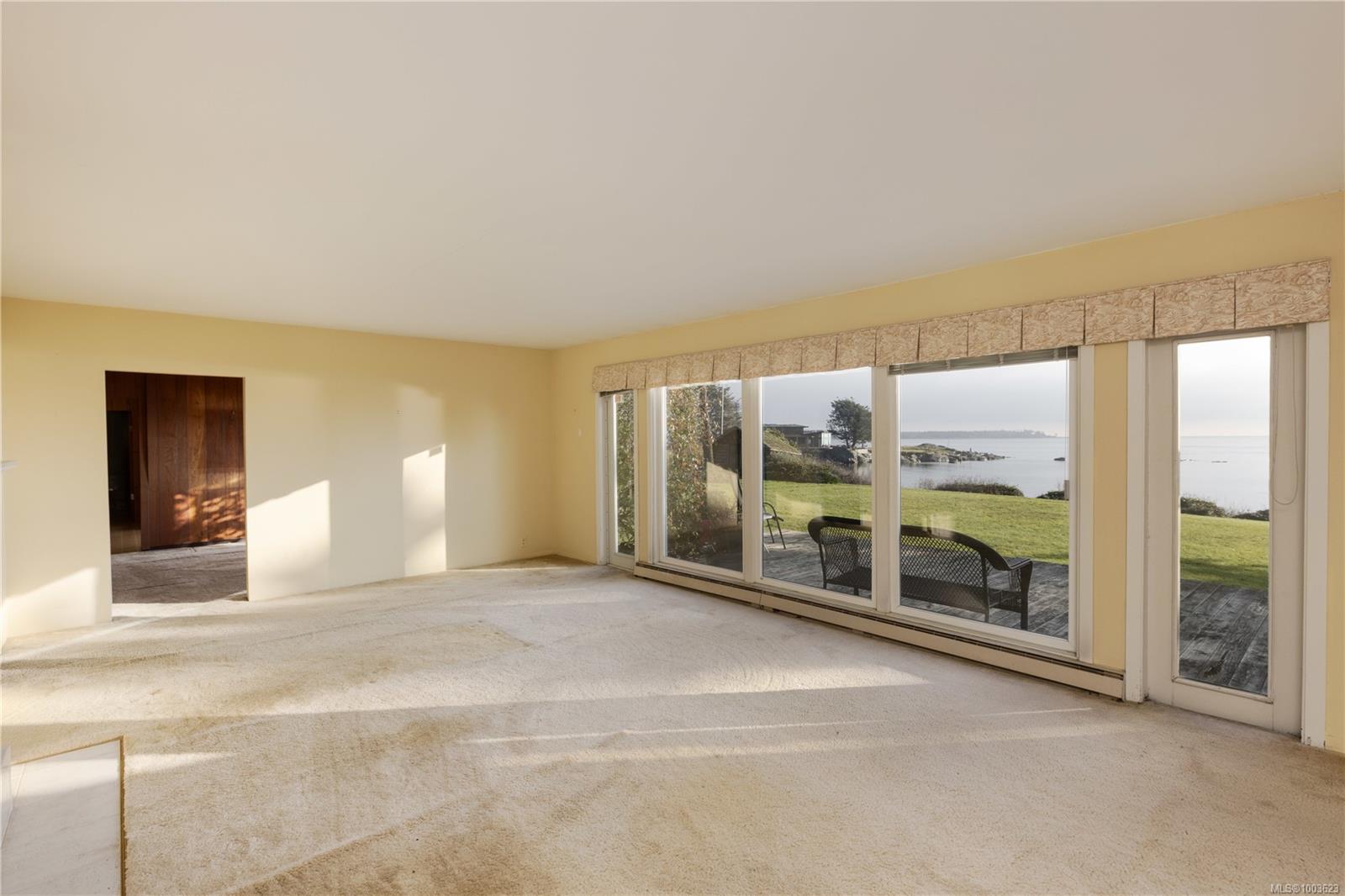 3901 Tudor Ave