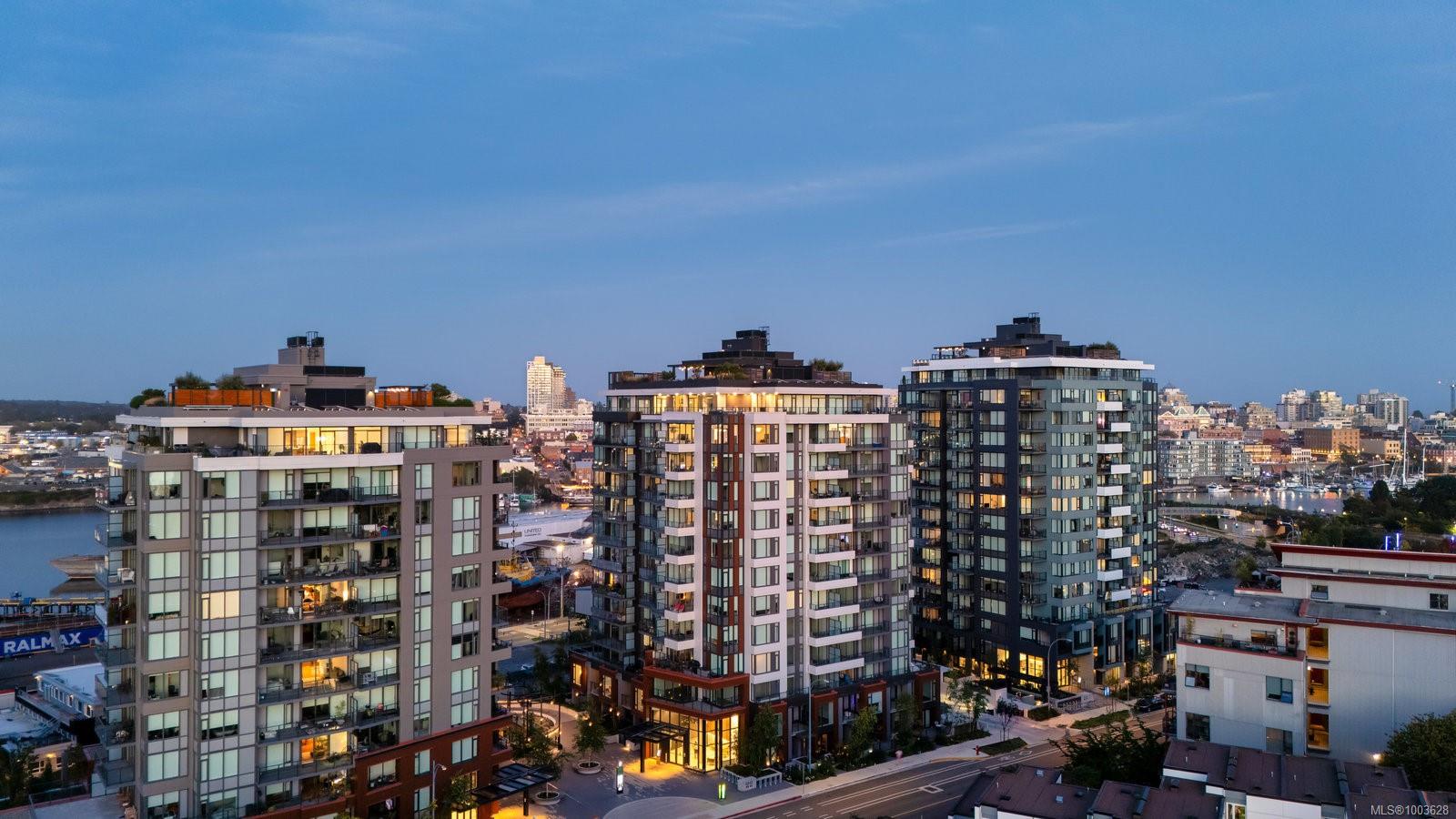 363 Tyee Rd # 402