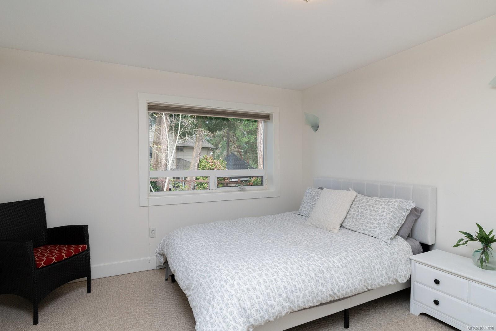 1006 Pheasantwood Pl