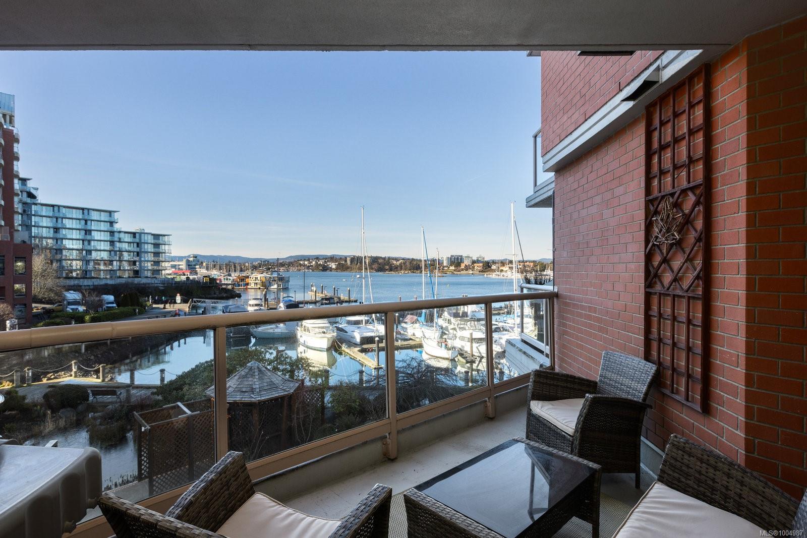 636 Montreal St # 301