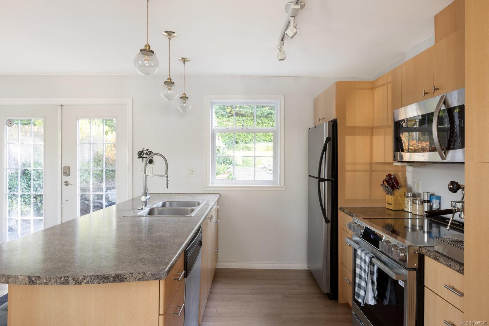 1227 Lockley Rd