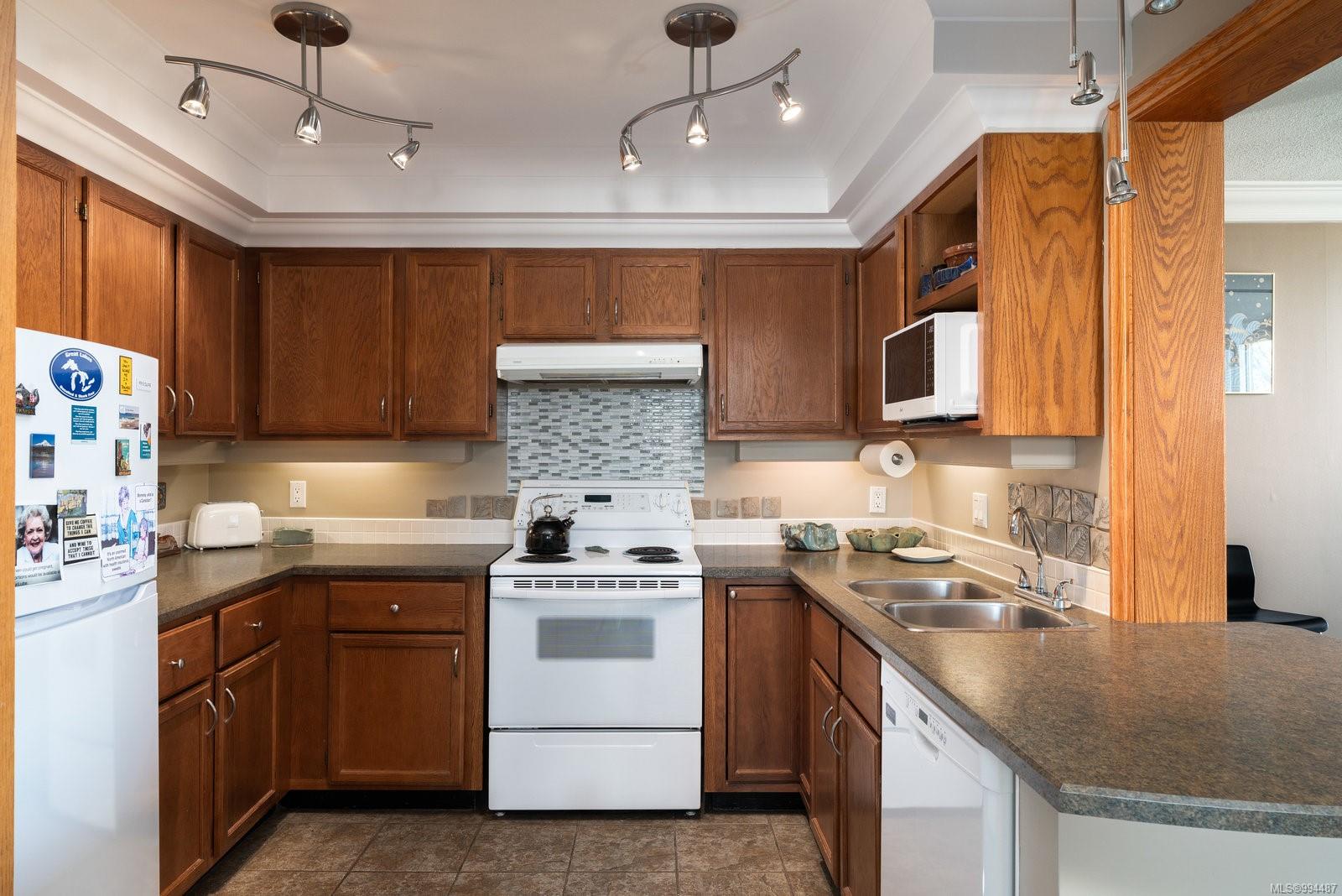104 Dallas Rd # 404