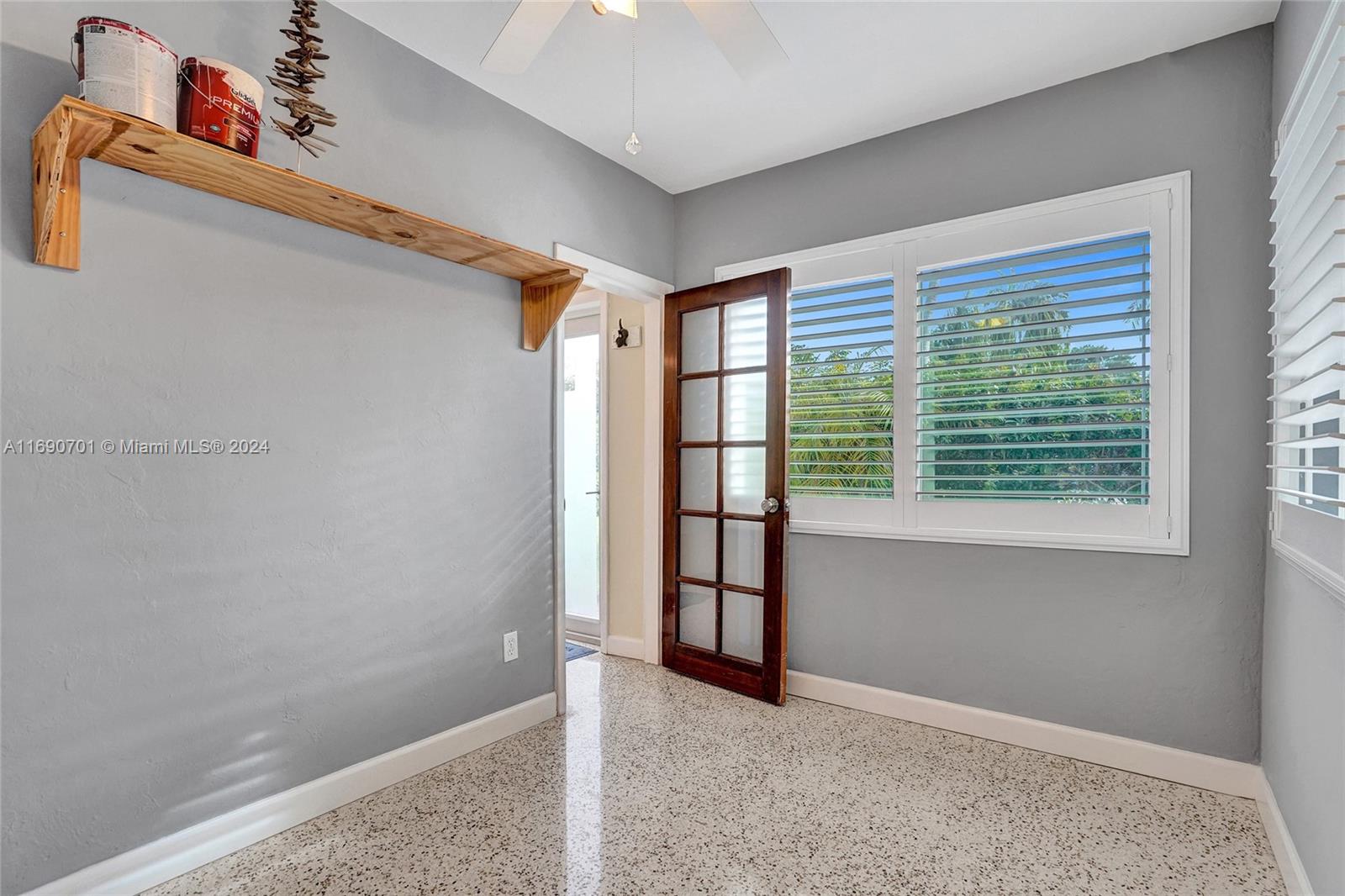 609 SW 18th Ct
