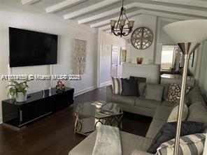 2221 SW 26th Lane