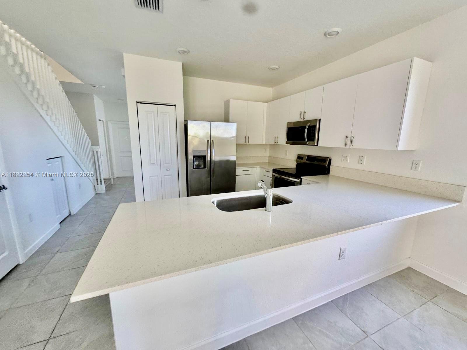 13265 SW 285th St # 13265