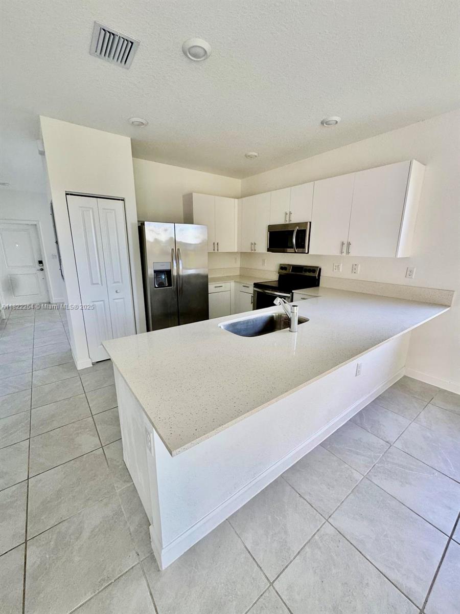 13265 SW 285th St # 13265