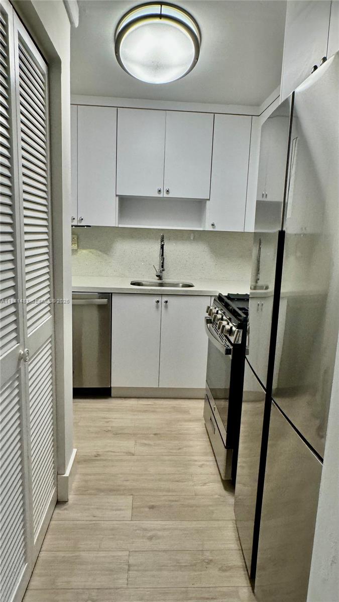 1205 Mariposa Ave # 326