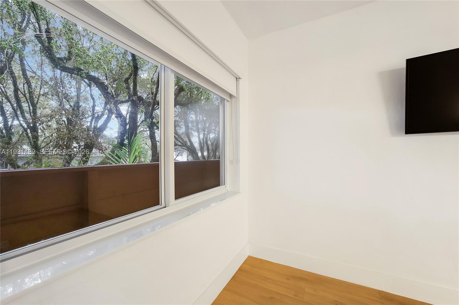 1205 Mariposa Ave # 326