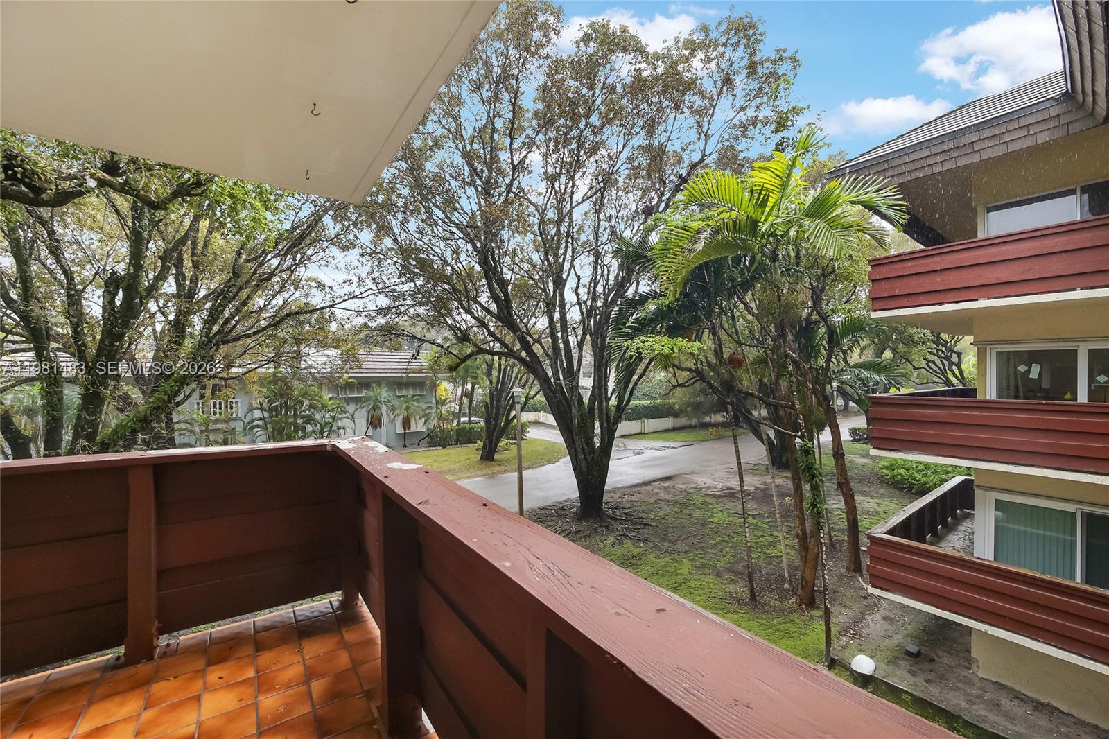 1205 Mariposa Ave # 326