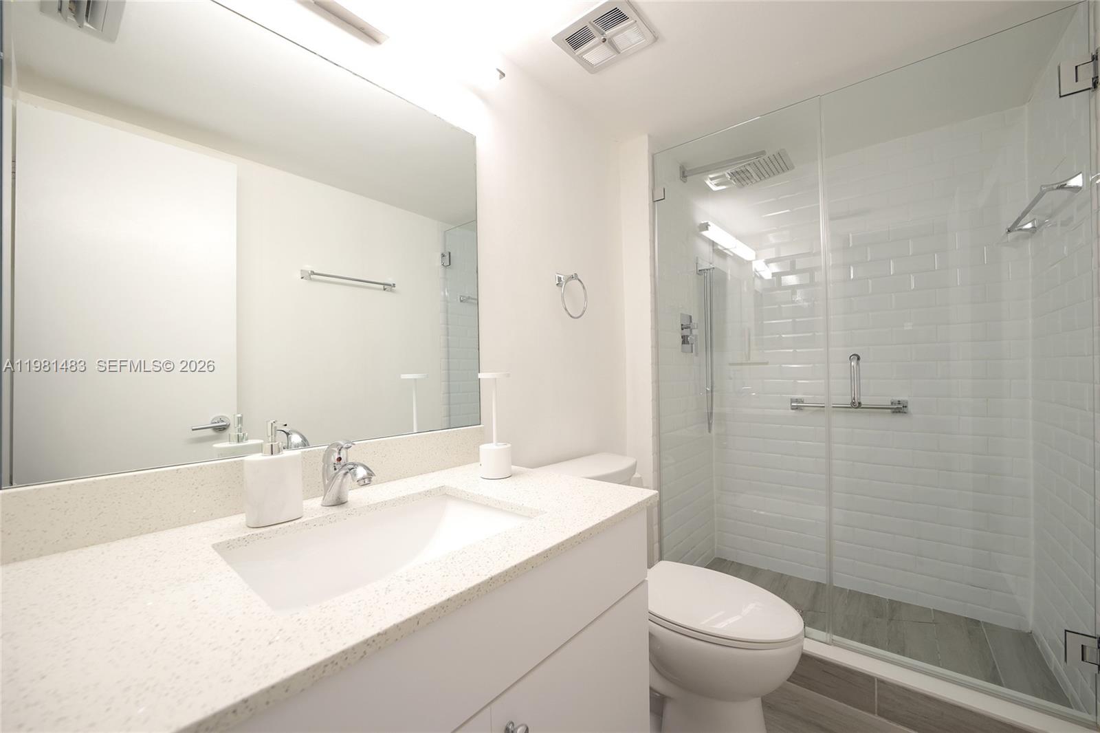 1205 Mariposa Ave # 326