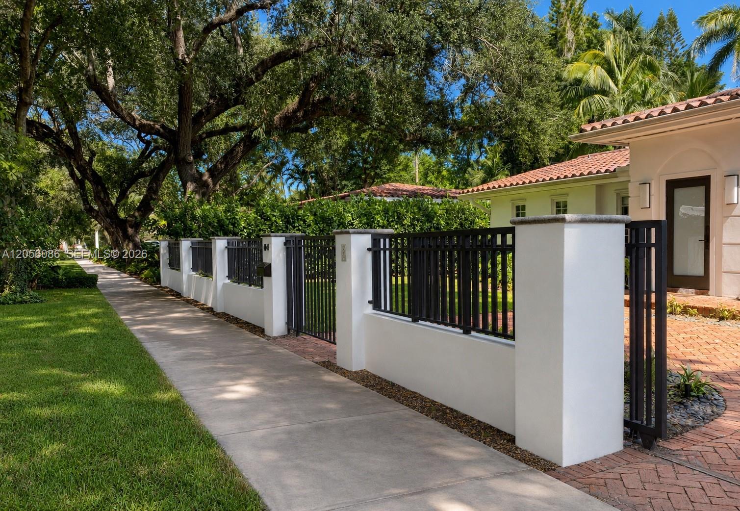 614 San Juan Dr