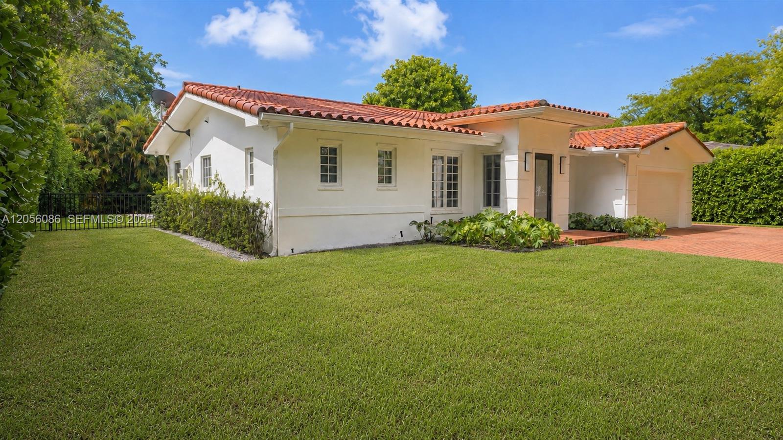 614 San Juan Dr