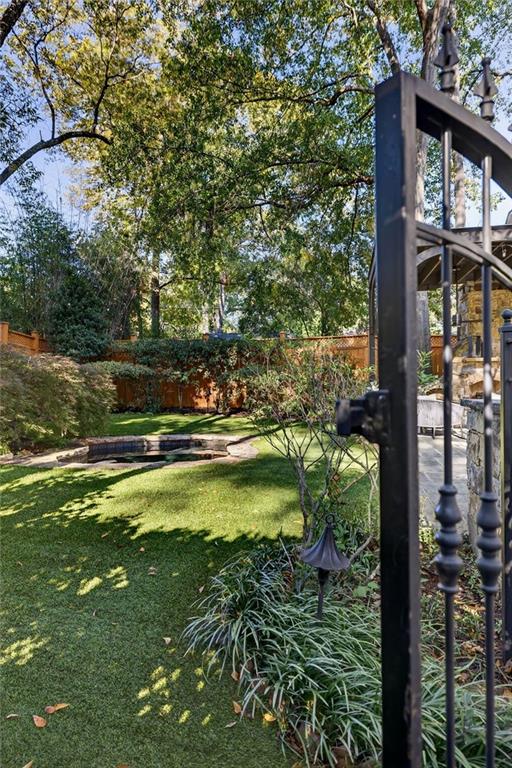 1326 Lanier Boulevard NE