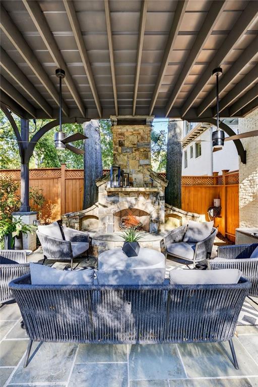 1326 Lanier Boulevard NE