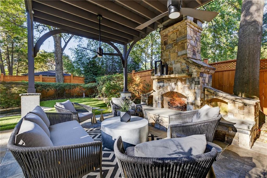 1326 Lanier Boulevard NE