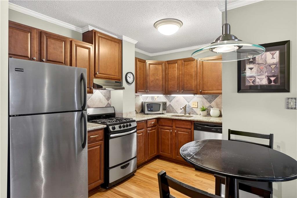 2285 Peachtree Road NE Unit 1106