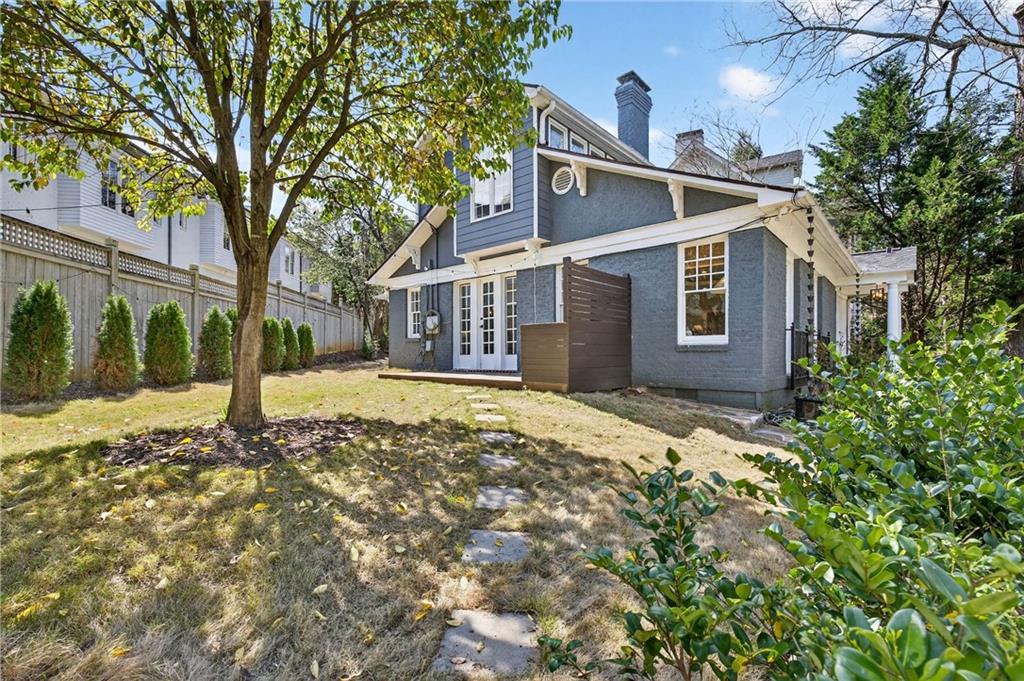 217 Westminster Drive NE
