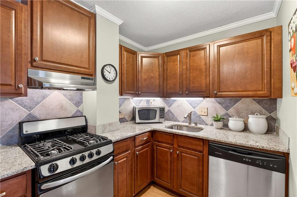 2285 Peachtree Road NE Unit 1106