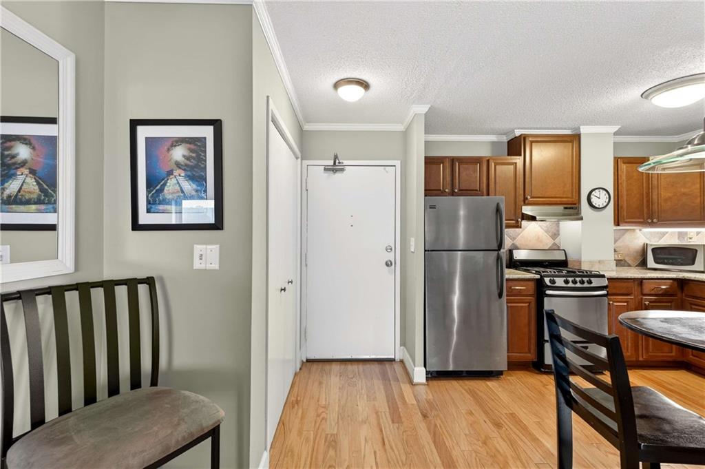2285 Peachtree Road NE Unit 1106