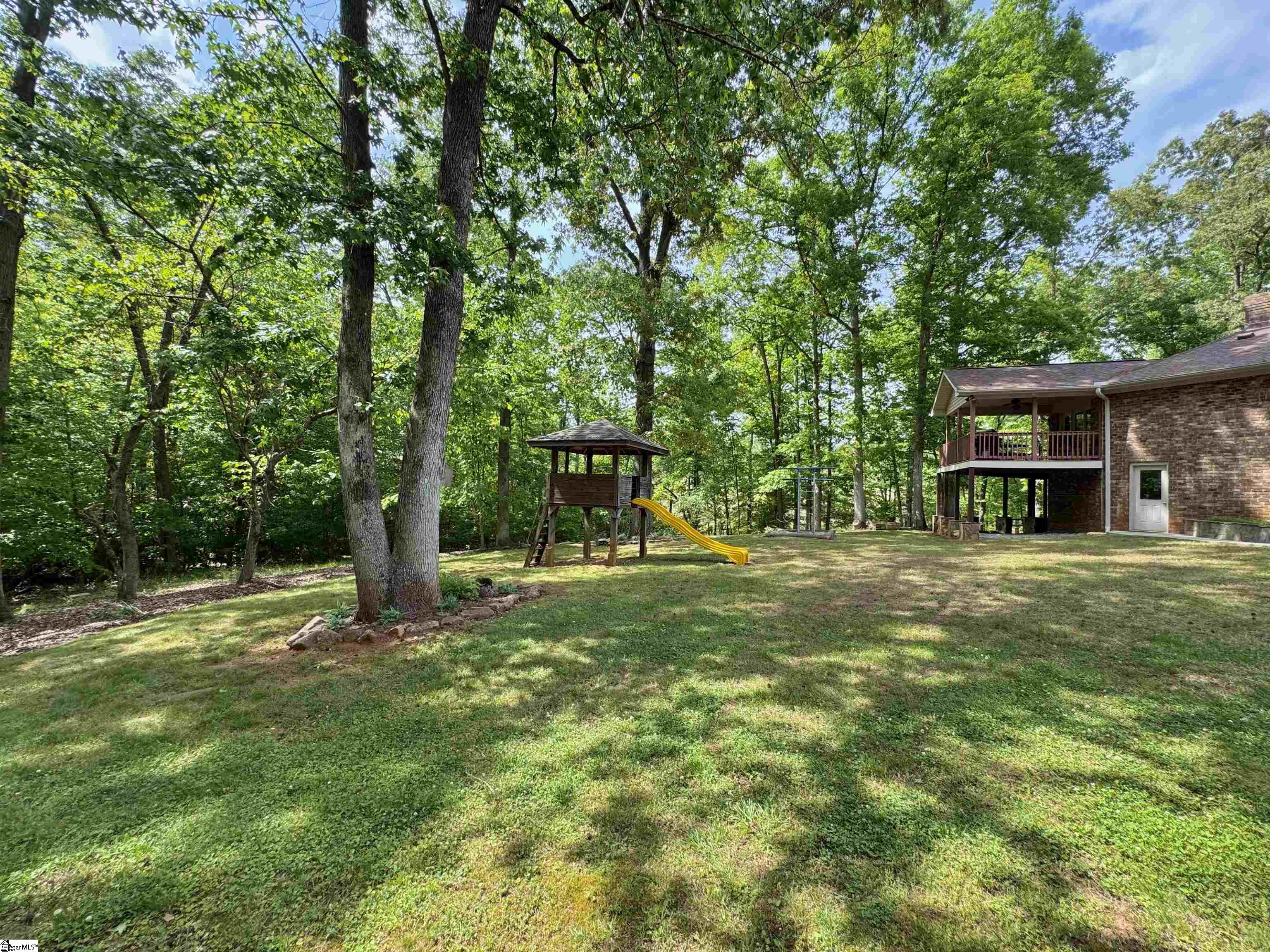 164 Creekside Drive
