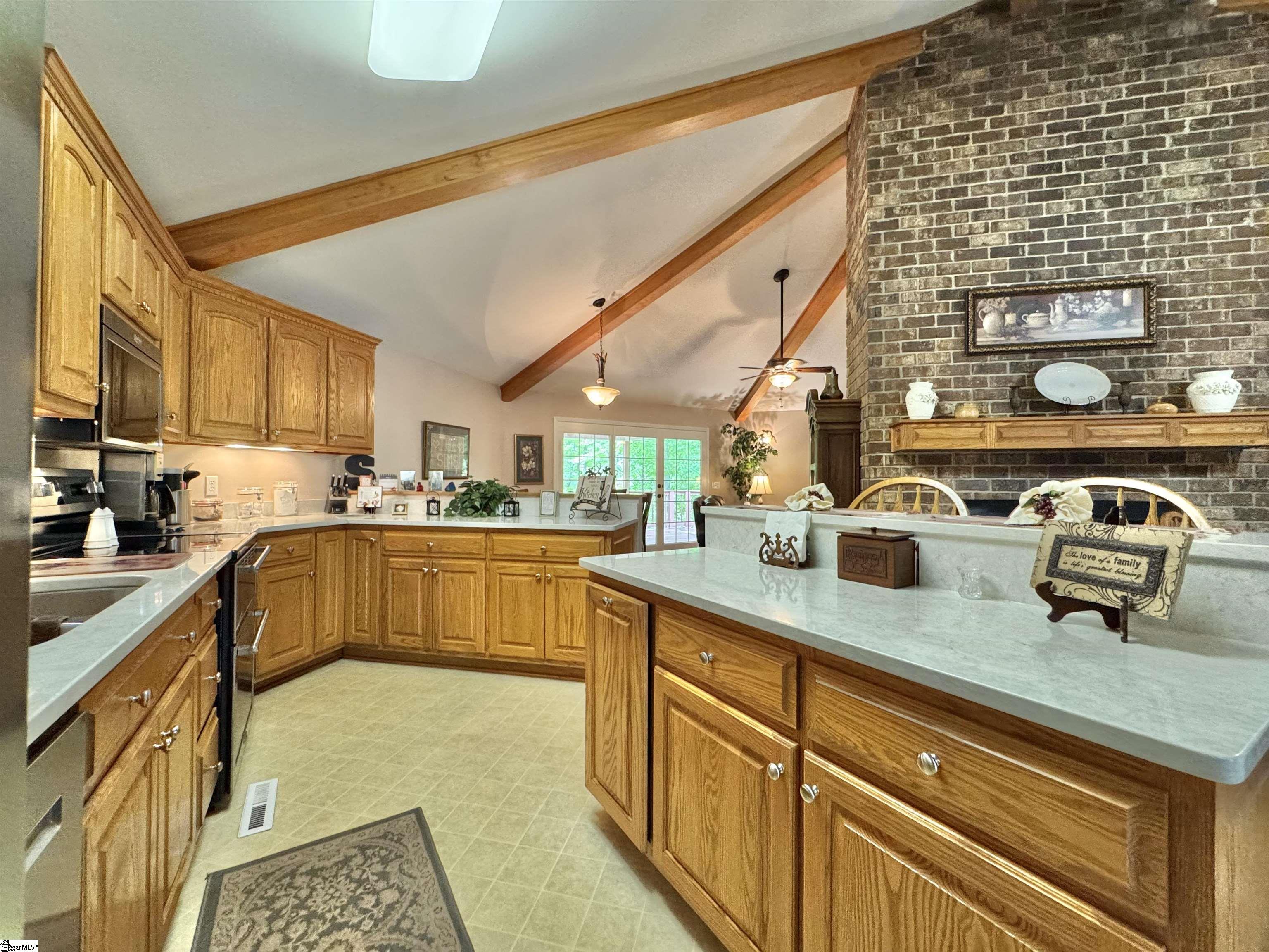 164 Creekside Drive