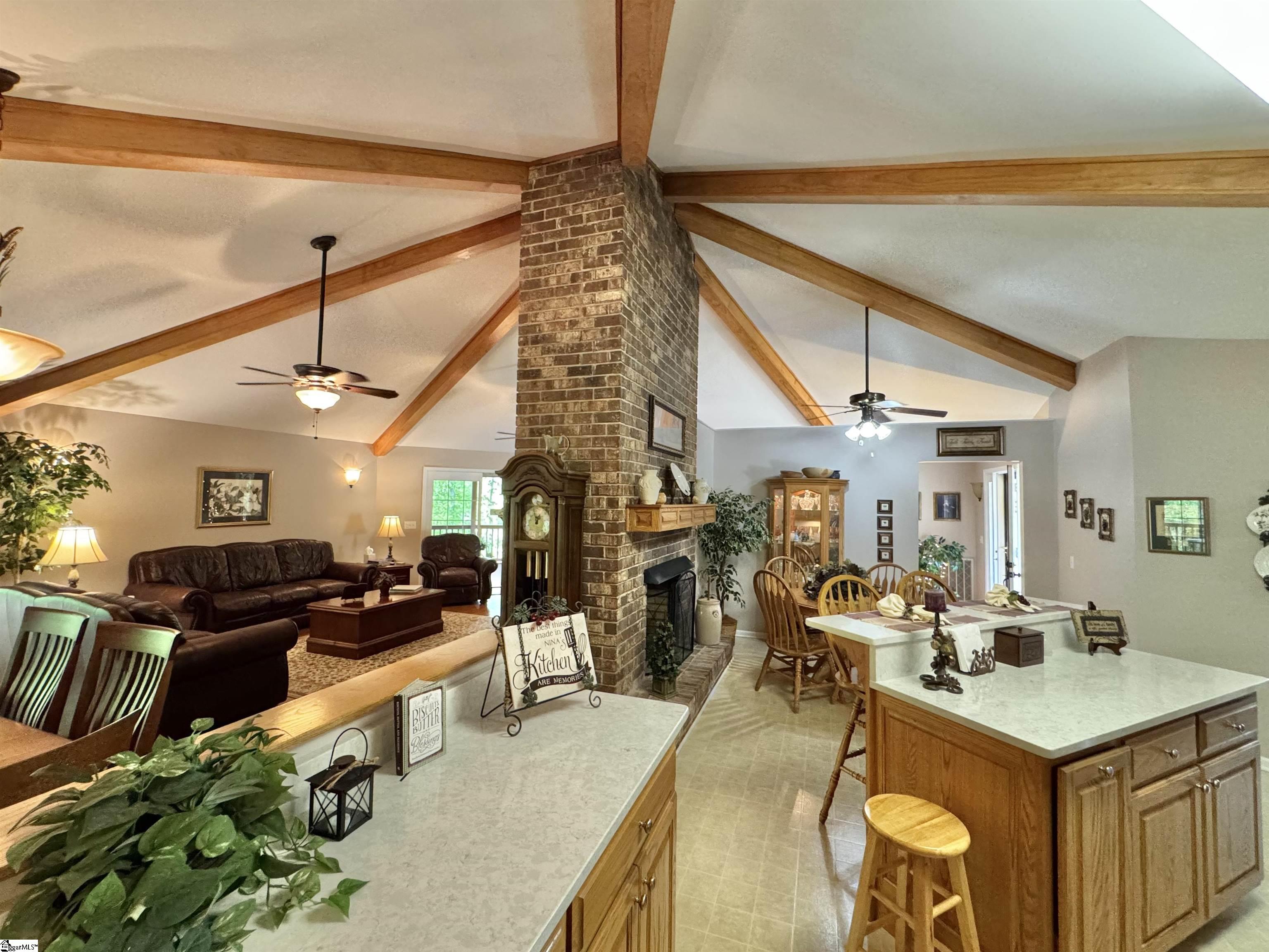 164 Creekside Drive