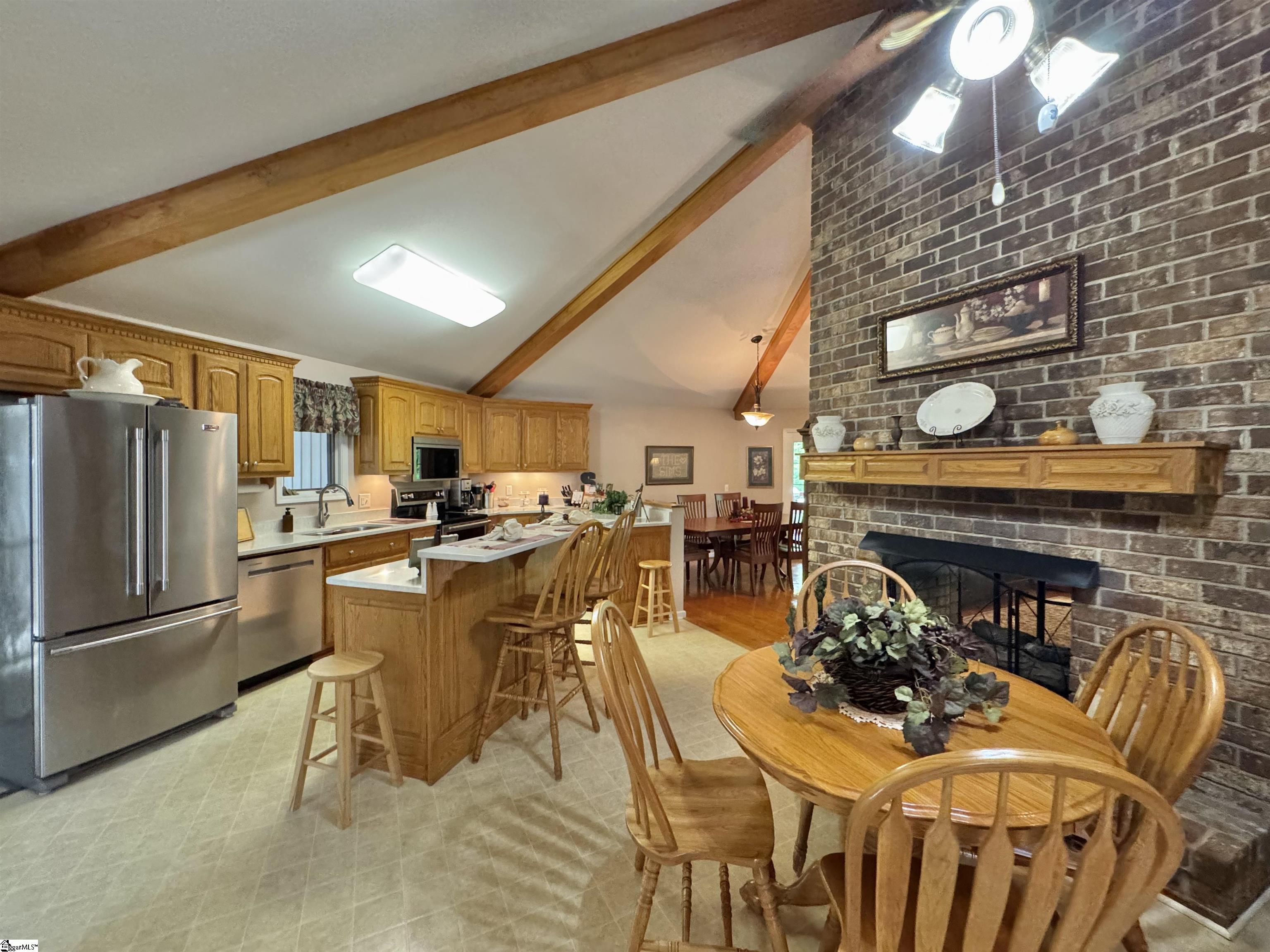 164 Creekside Drive