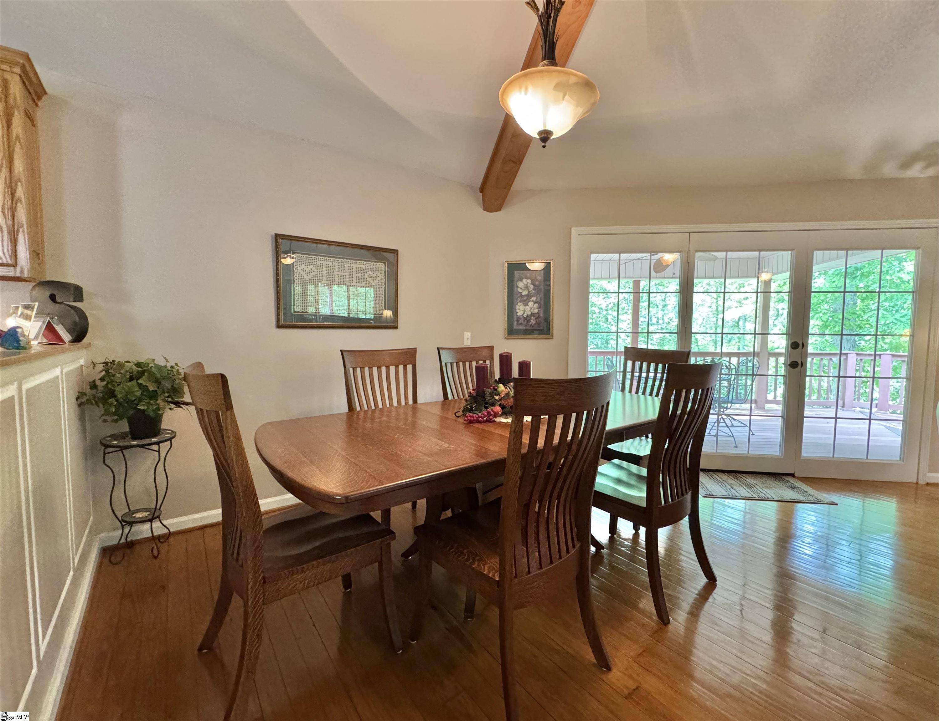 164 Creekside Drive