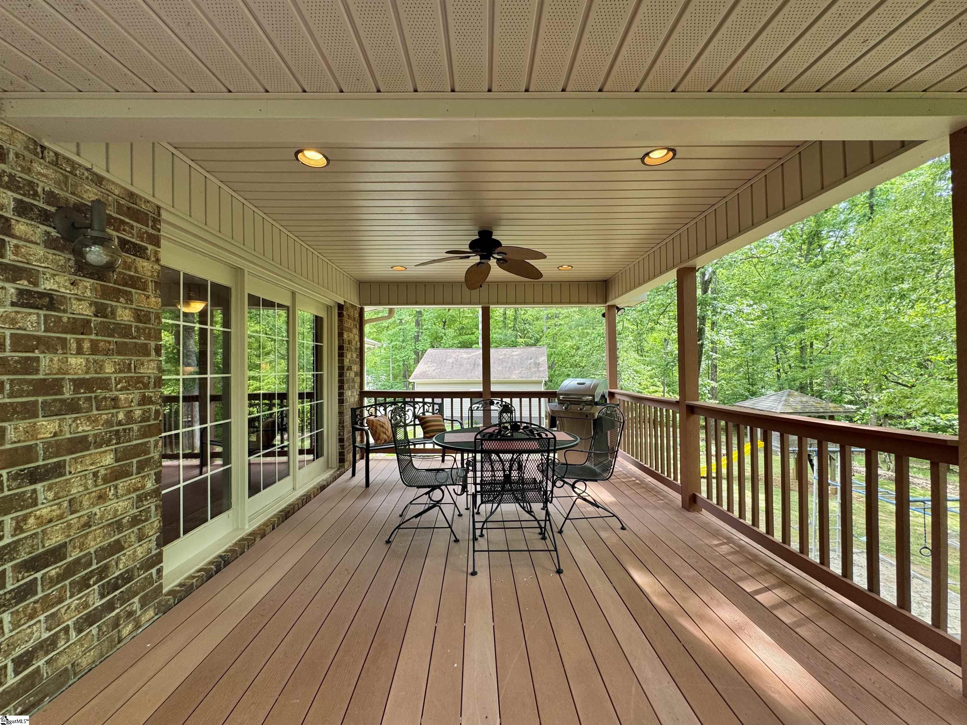 164 Creekside Drive