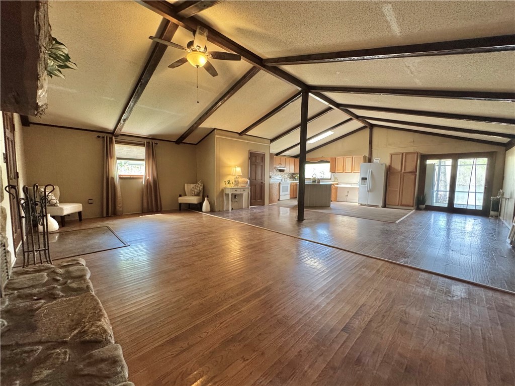 271 Piper Lane