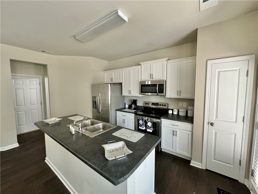 117,,Northridge,Court