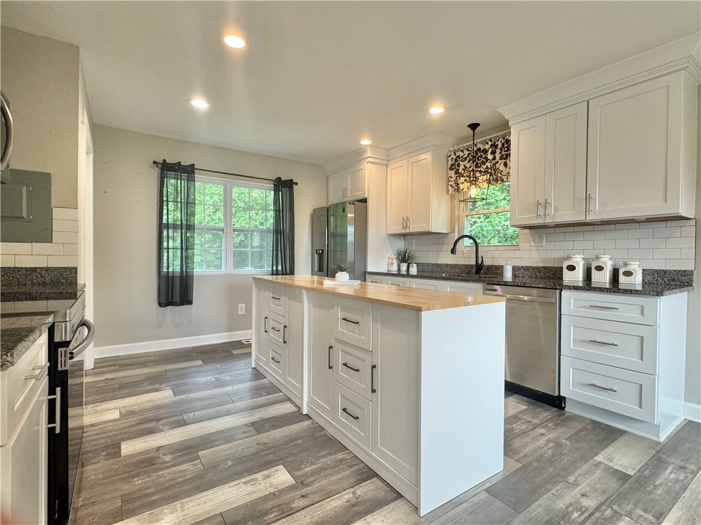 409 Pleasant View Road