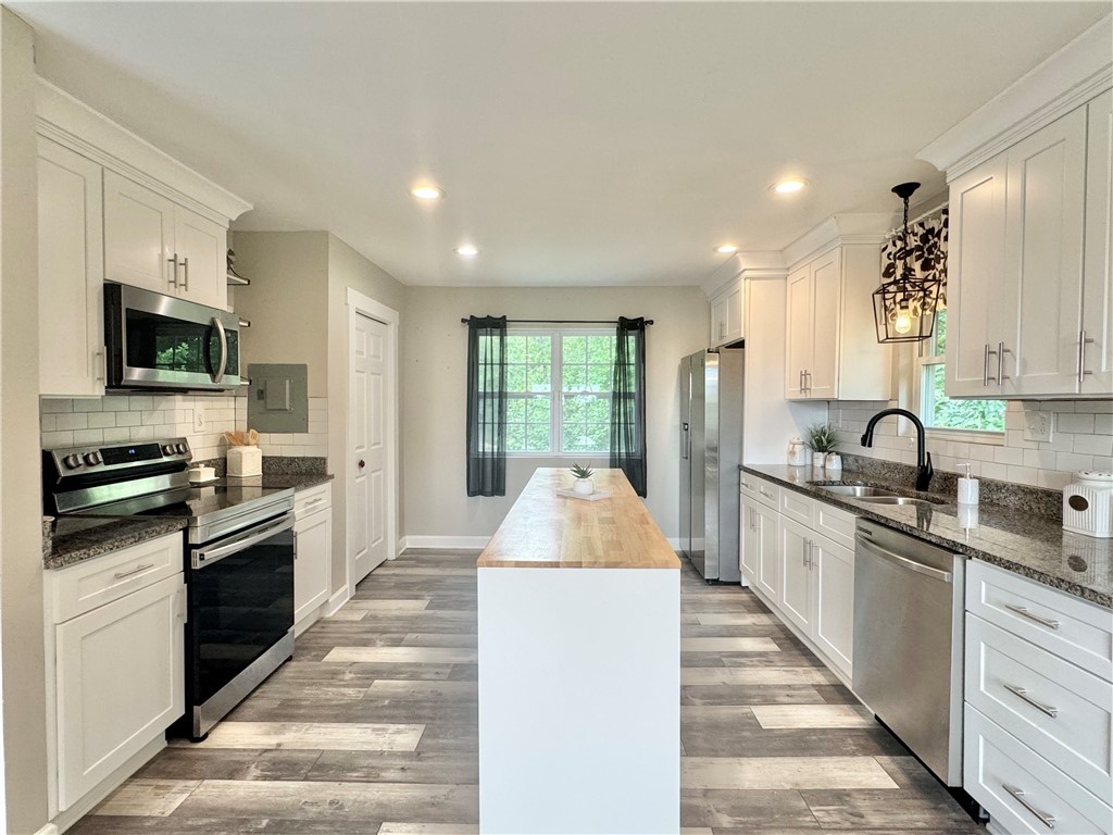 409 Pleasant View Road