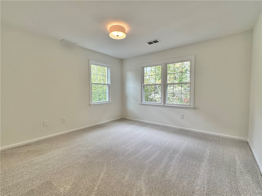 102 Buckingham Court